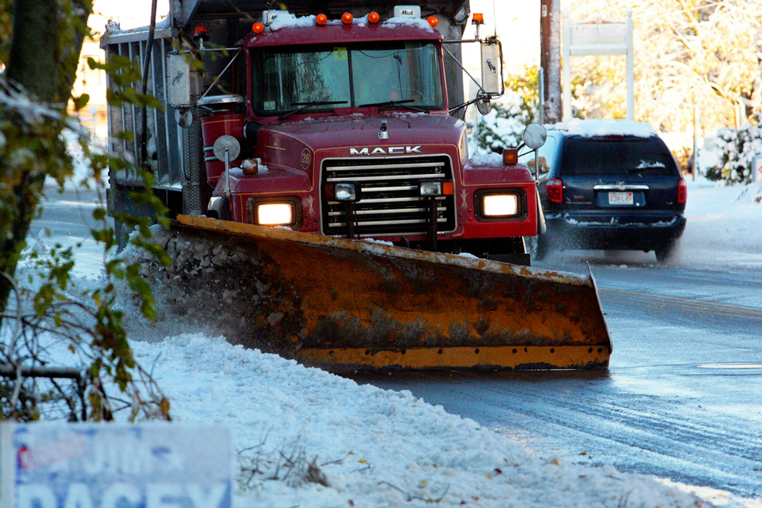 Snow and Ice Management services in Northern Virginia by Sunnyside Landscape and Design